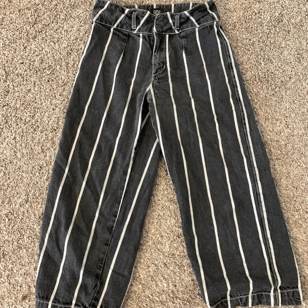 Urban outfitter’s high waisted straight leg stripped jeans